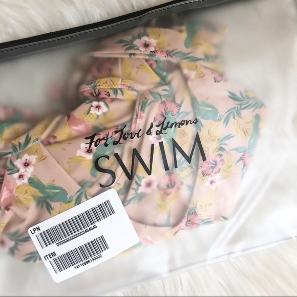 SOLD! For Love & Lemons || Antigua - Picture 6 of 10